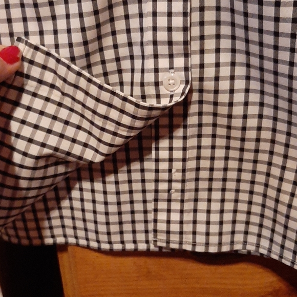 Talbots blouse - Picture 7 of 7